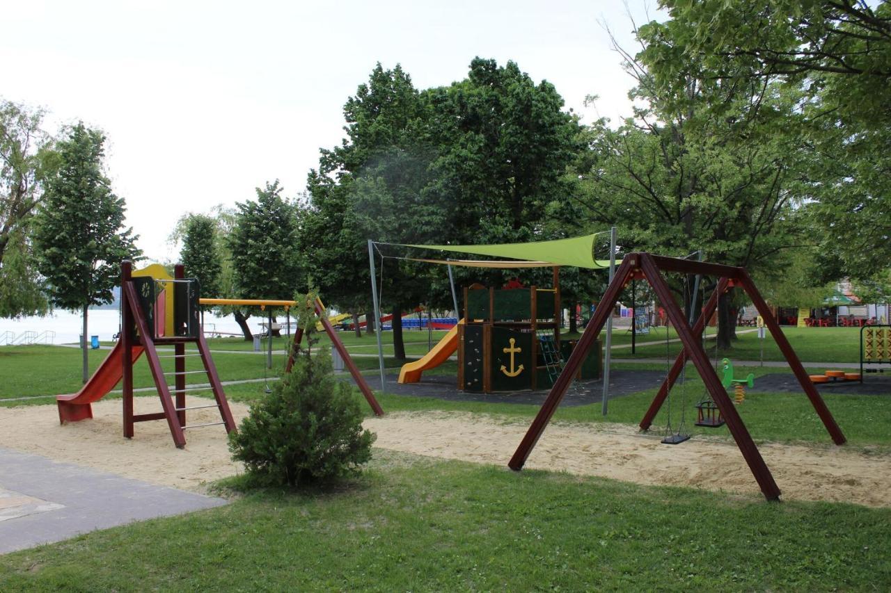 BalatonfůzfőBalcsi1アパートメント エクステリア 写真